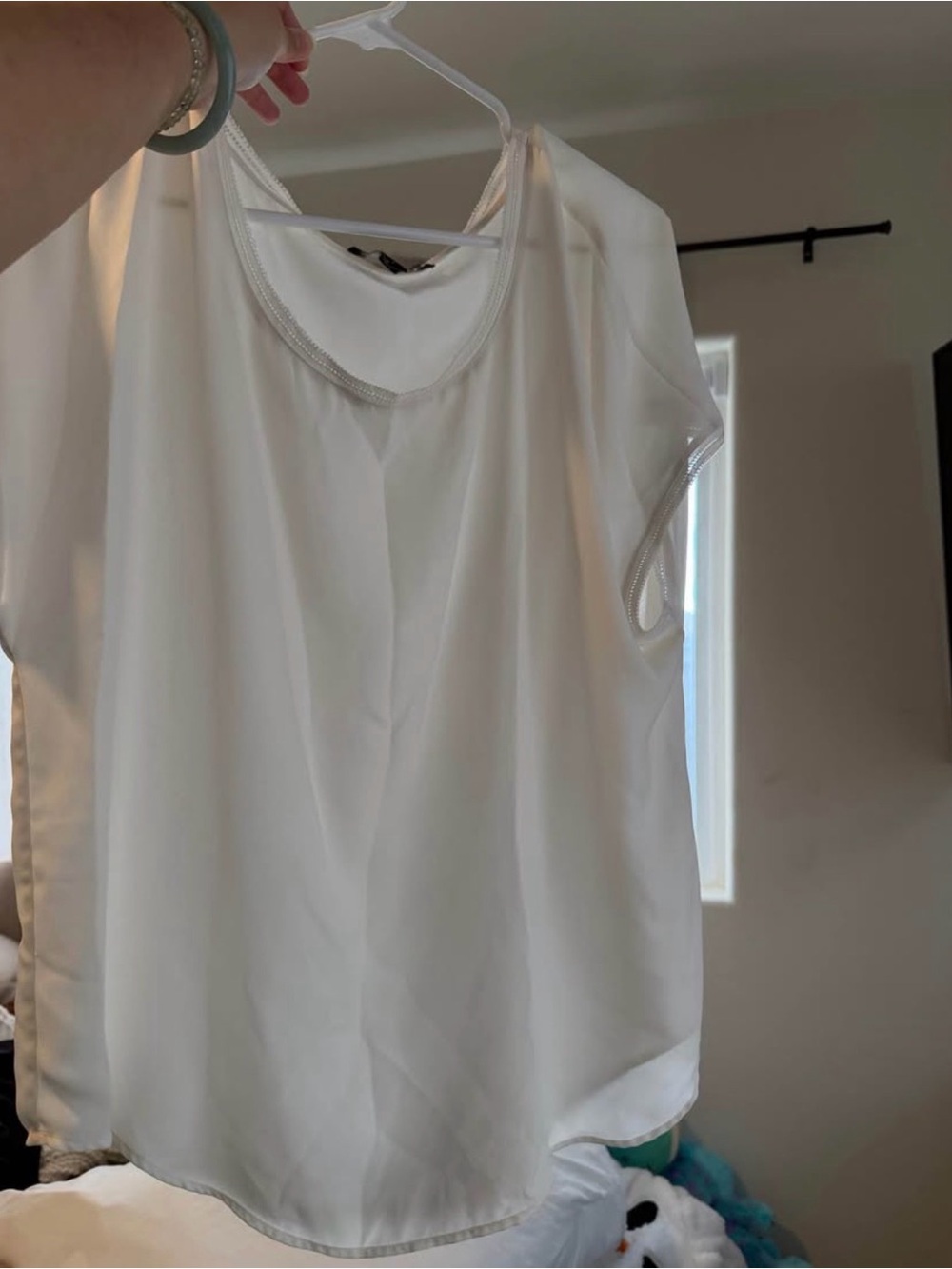 Banana Republic White Cap-Sleeve Blouse